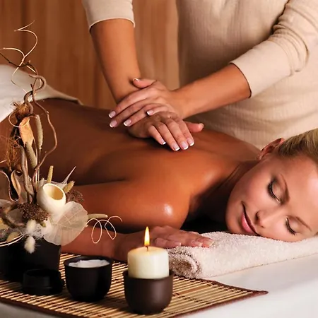 Hanami Design ホテル 4*