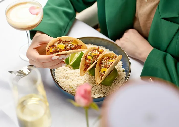 Hotel Hanami Design 4*